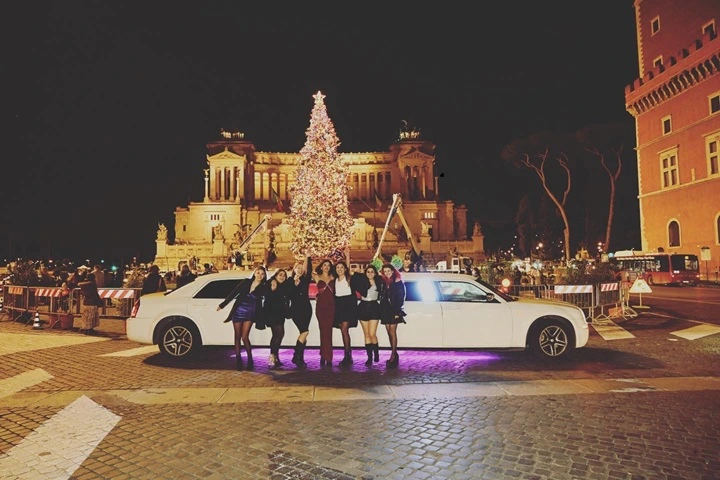 Limousine Compleanno Roma per Donne e Amiche